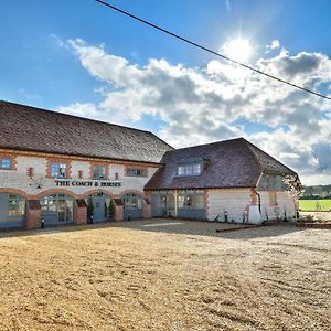 The Coach And Horses